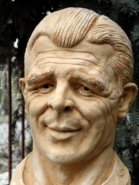 Dr. Csíky László : Puskás Öcsi